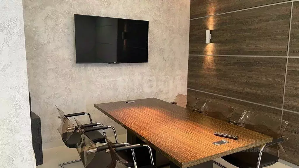 Офис в Тюменская область, Тюмень Одесская ул., 9 (77 м) - Фото 1