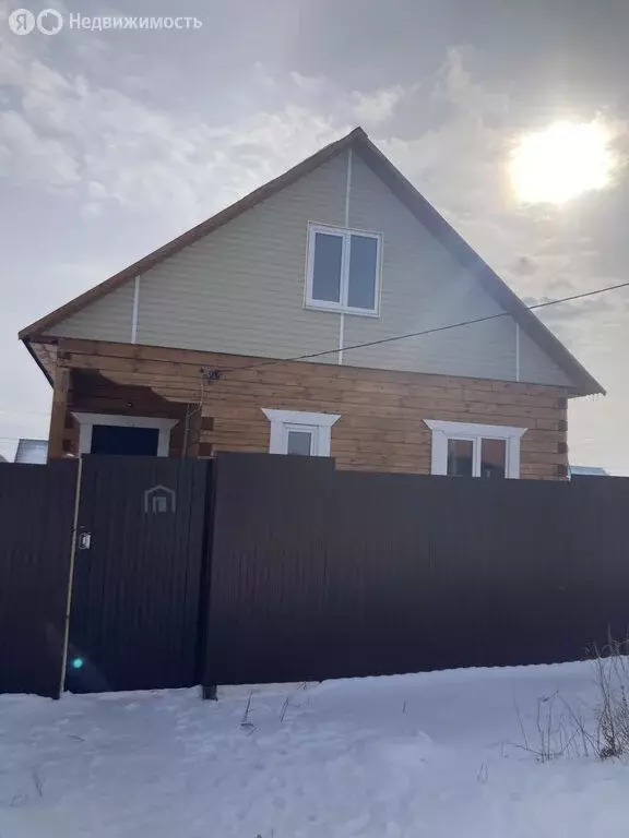 Дом в село Урик, Удачная улица (96 м) - Фото 2