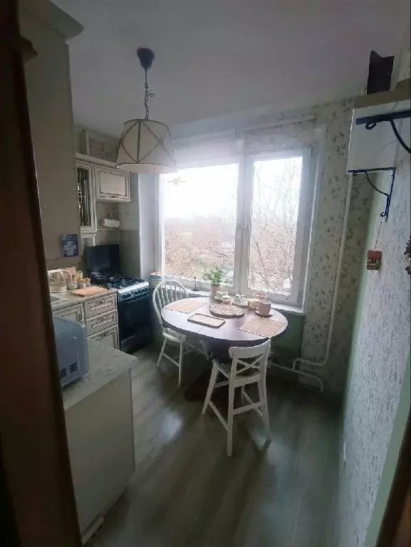 Продается 2-комнатная квартира - Фото 1