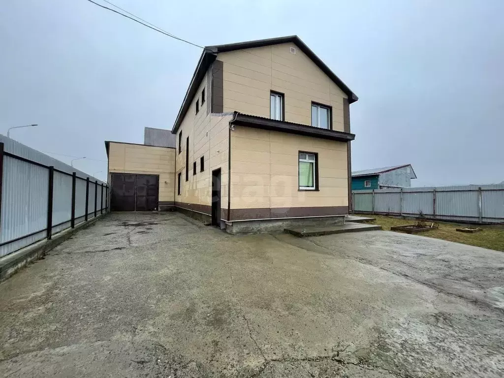 Дом в Сахалинская область, Южно-Сахалинск Луговое п/р, Юбилейная ул., ... - Фото 1