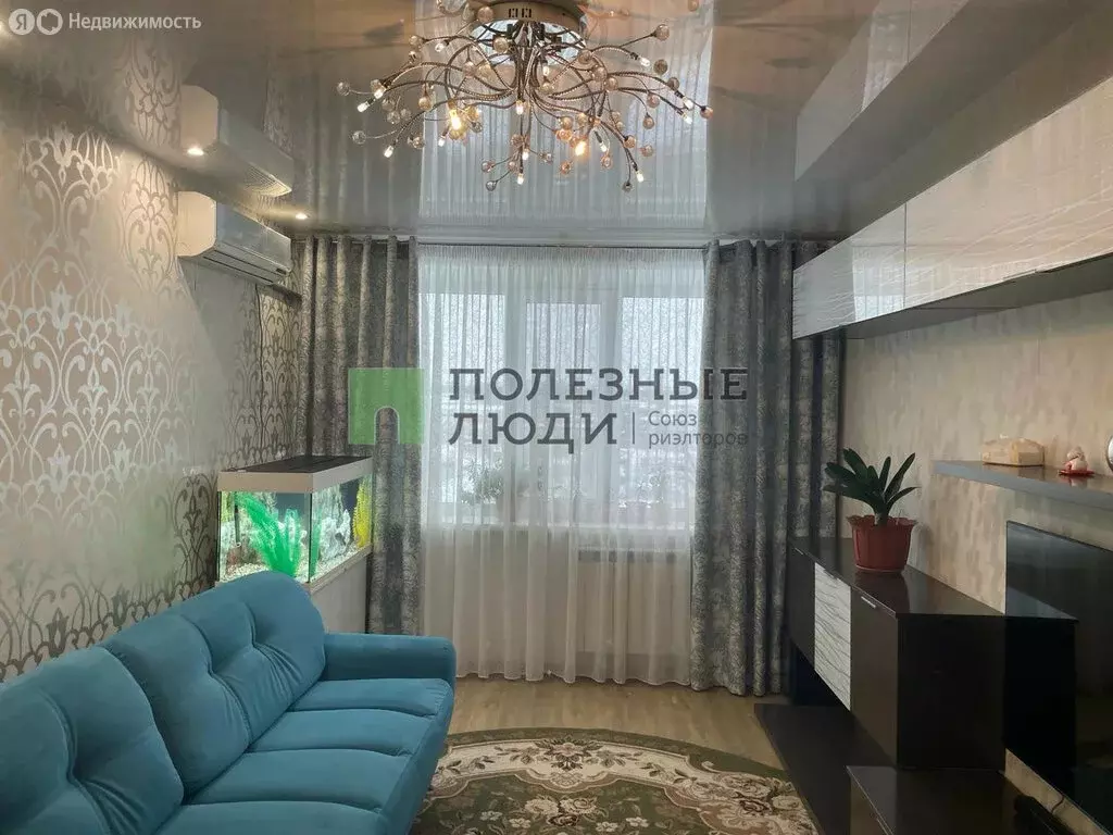 3-комнатная квартира: Хабаровск, Краснореченская улица, 163 (53.5 м) - Фото 0