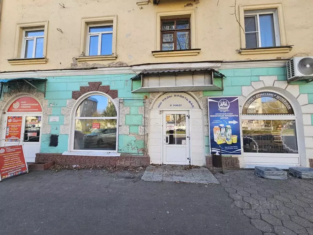 Торговая площадь в Алтайский край, Барнаул просп. Ленина, 169 (34 м) - Фото 1