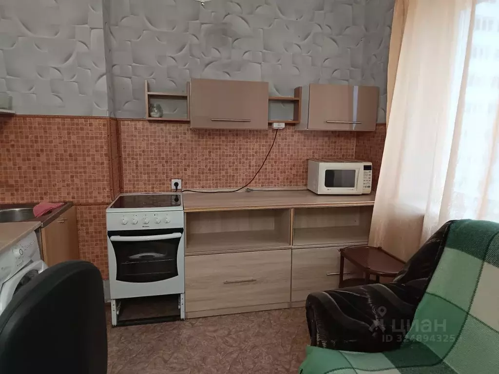Студия Омская область, Омск ул. 12 Декабря, 1к1 (33.3 м) - Фото 1