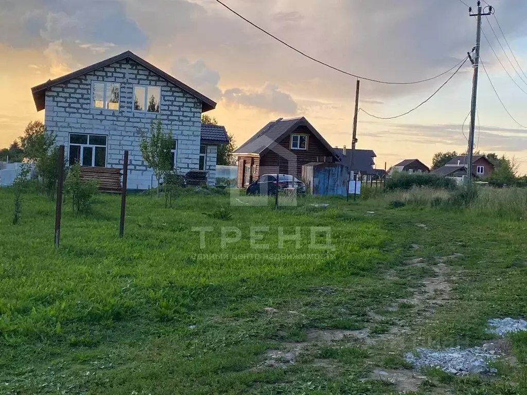 Дом в Новгородская область, Новгородский район, Савинское с/пос, д. ... - Фото 0