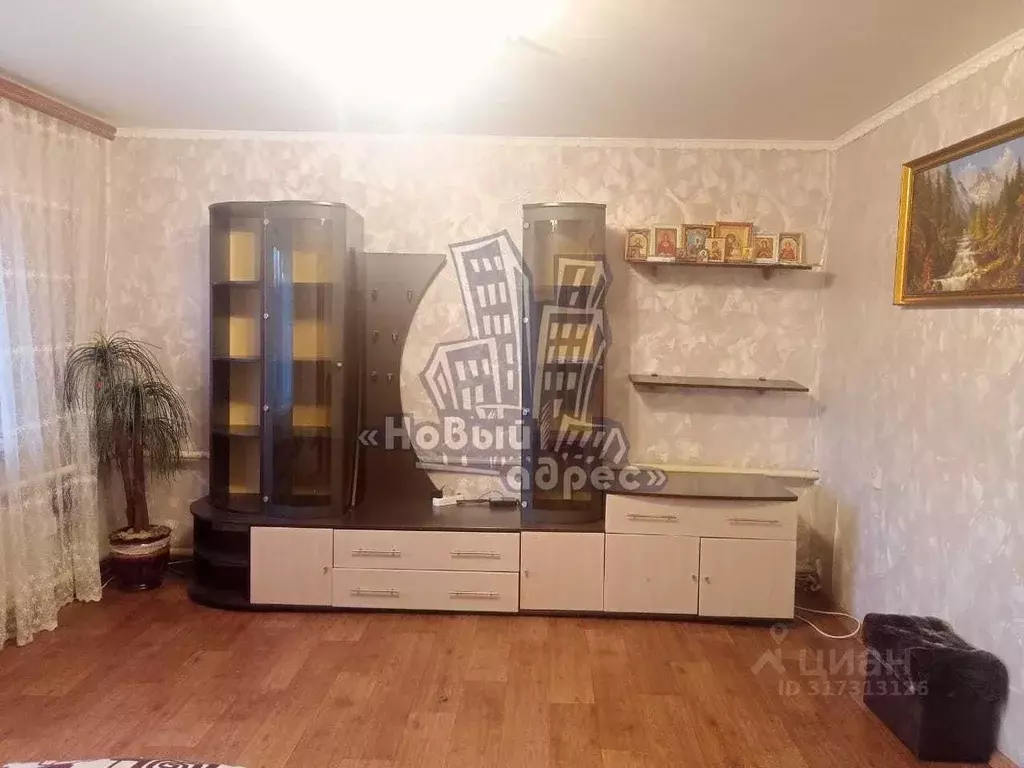 Дом в Воронежская область, Верхнехавский район, Углянское с/пос, пос. ... - Фото 1