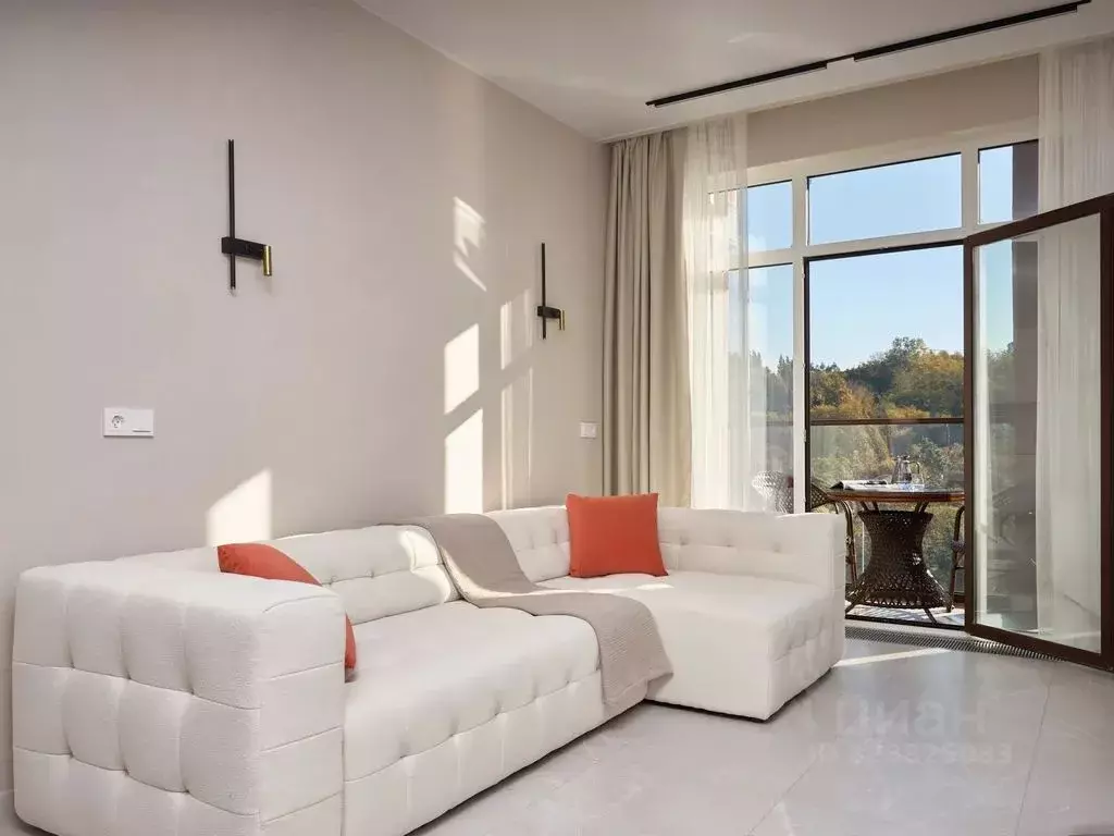 3-к кв. Краснодарский край, Сочи городской округ, Дагомыс пгт ш. ... - Фото 1