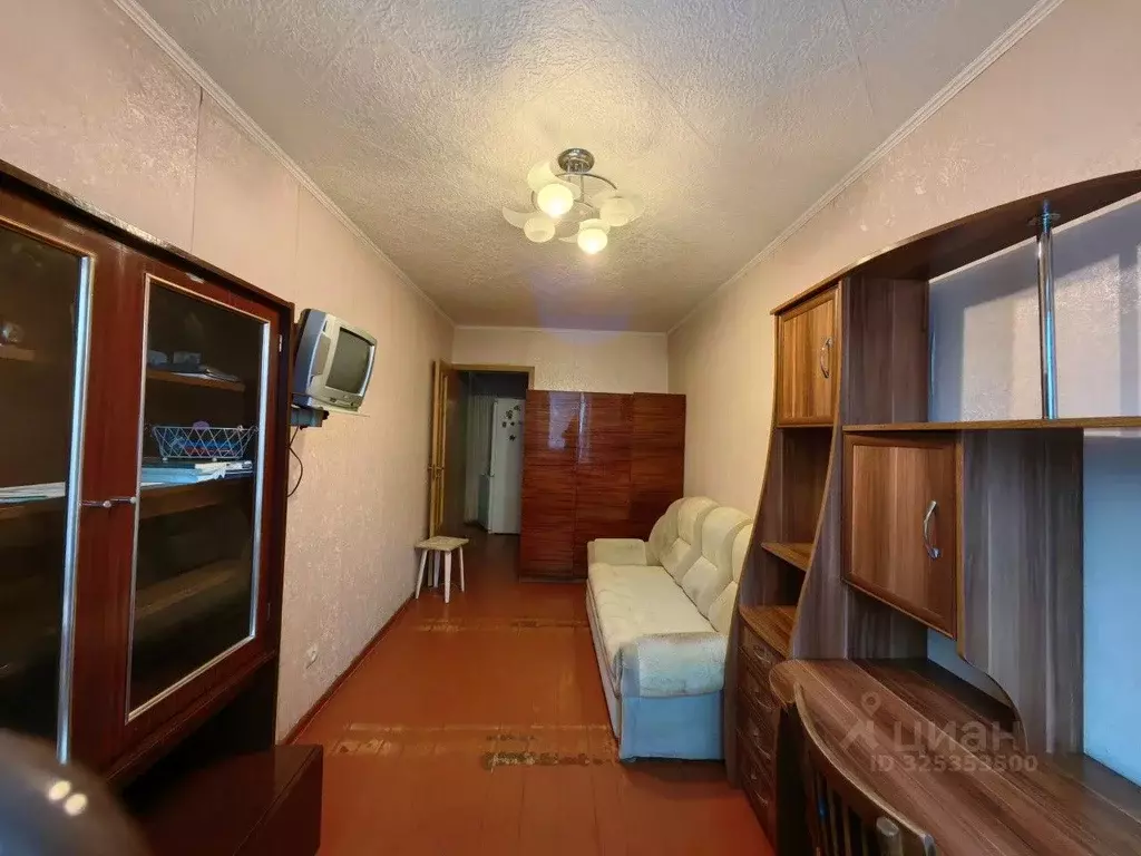 3-к кв. Омская область, Омск Городок Нефтяников мкр, ул. Энтузиастов, ... - Фото 2