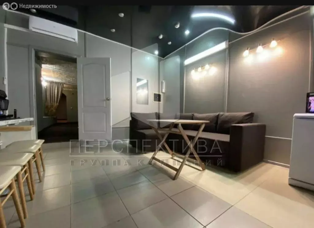 Помещение свободного назначения (210 м) - Фото 1