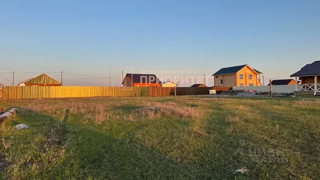 Участок в Саха (Якутия), Якутск городской округ, с. Хатассы ул. ... - Фото 1