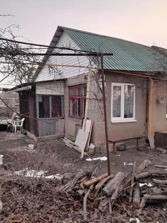 Дом в Ставропольский край, Ессентуки ул. Поселок опытник, 17 (50 м) - Фото 0