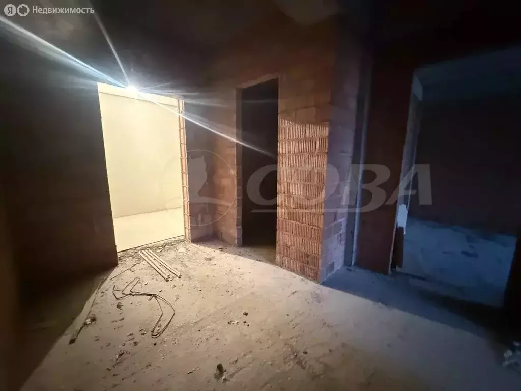 1-комнатная квартира: Махачкала, улица Лизы Чайкиной, 69 (58 м) - Фото 2