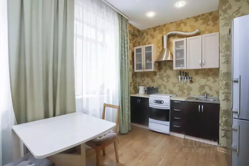 1-к кв. Иркутская область, Иркутск Дальневосточная ул., 134 (40.1 м) - Фото 2