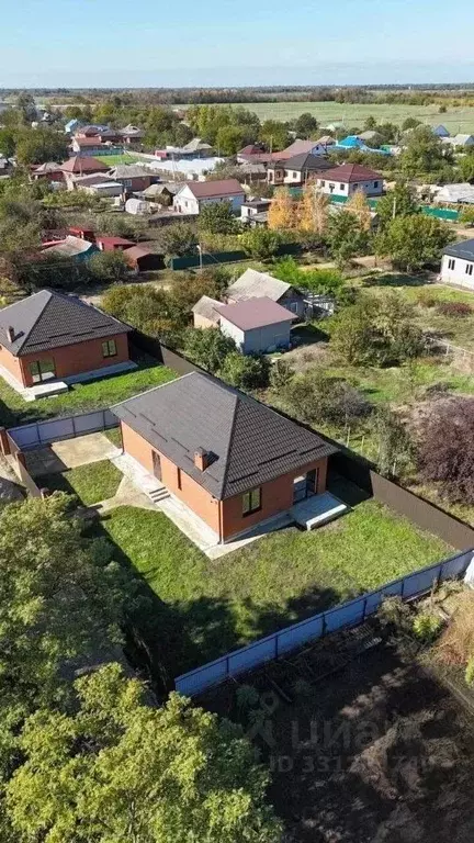 Дом в Краснодарский край, Динской район, Старомышастовская ст-ца ... - Фото 1