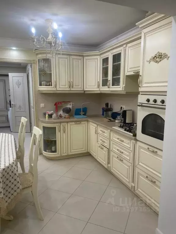 2-к кв. Краснодарский край, Туапсе ул. Калараша, 58А (65.0 м) - Фото 0