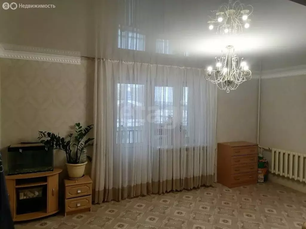2-комнатная квартира: Саранск, Волгоградская улица, 73 (71.8 м) - Фото 1