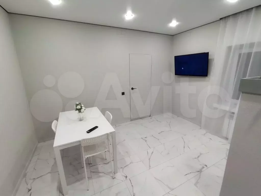 1-к. квартира, 40 м, 1/1 эт. - Фото 1
