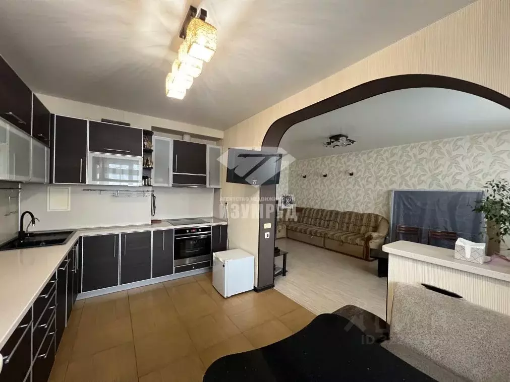 3-к кв. Кемеровская область, Кемерово ул. Свободы, 33 (81.4 м) - Фото 0