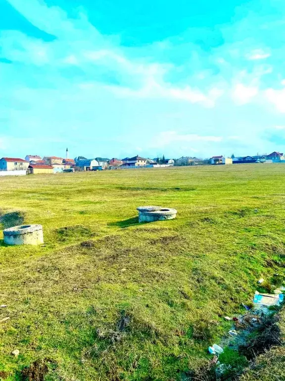 Участок в Крым, Симферопольский район, Добровское с/пос, с. Пионерское ... - Фото 1