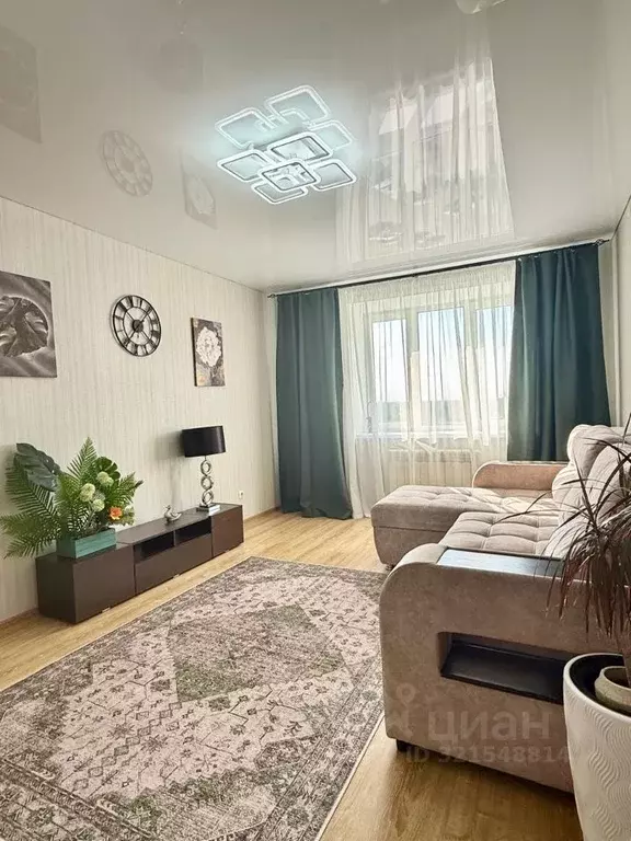 2-к кв. Смоленская область, Смоленск Краснинское ш., 28 (64.0 м) - Фото 0