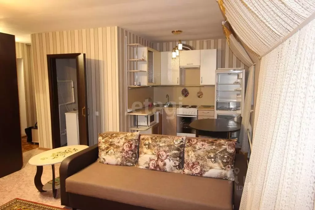 Студия Вологодская область, Шексна рп, Шексна Южная мкр ул. Садовая, ... - Фото 1