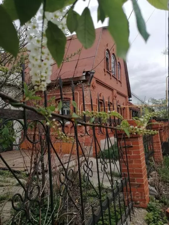 Дом в Челябинская область, Миасс ул. Уралова, 8 (161 м) - Фото 1