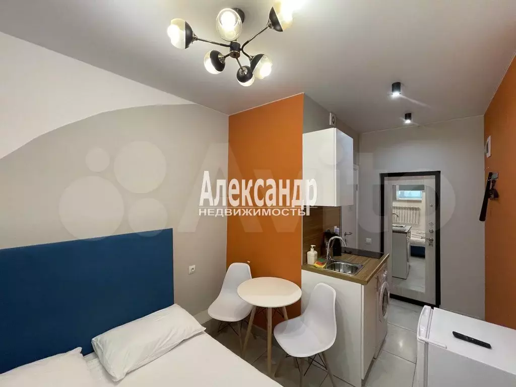Апартаменты-студия, 10,8 м, 1/6 эт. - Фото 1
