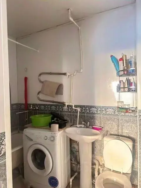 2-к кв. Саха (Якутия), Якутск ул. Короленко, 17 (47.0 м) - Фото 2