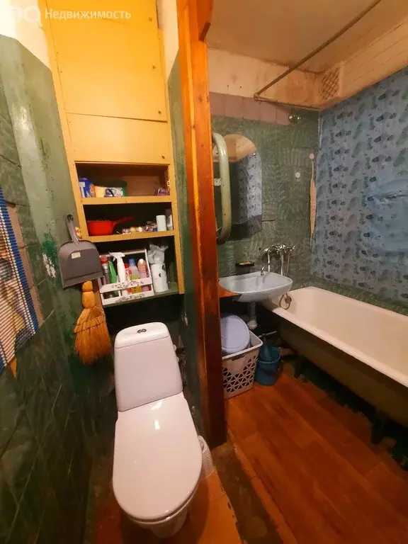 3-комнатная квартира: Октябрьский, Заводская улица, 9 (61.5 м) - Фото 1