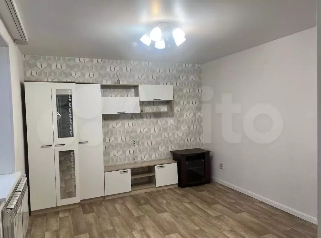 1-к. квартира, 32 м, 2/4 эт. - Фото 1