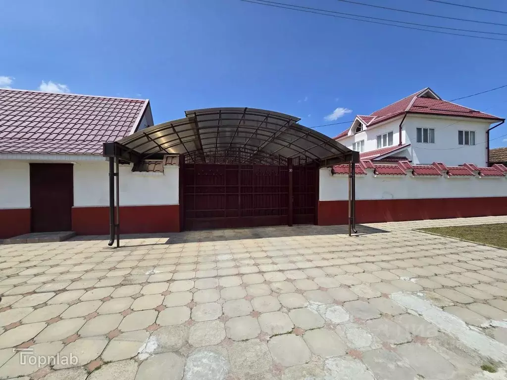 Дом в Кабардино-Балкария, Урванский район, с. Герменчик Школьная ул. ... - Фото 2