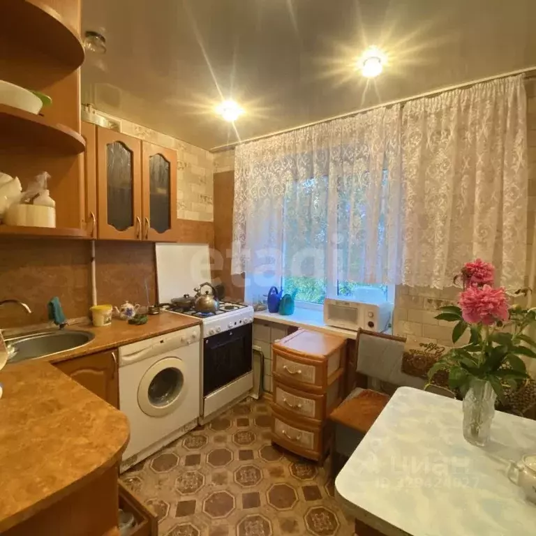 3-к кв. Башкортостан, Стерлитамак ул. Худайбердина, 70 (57.6 м) - Фото 1