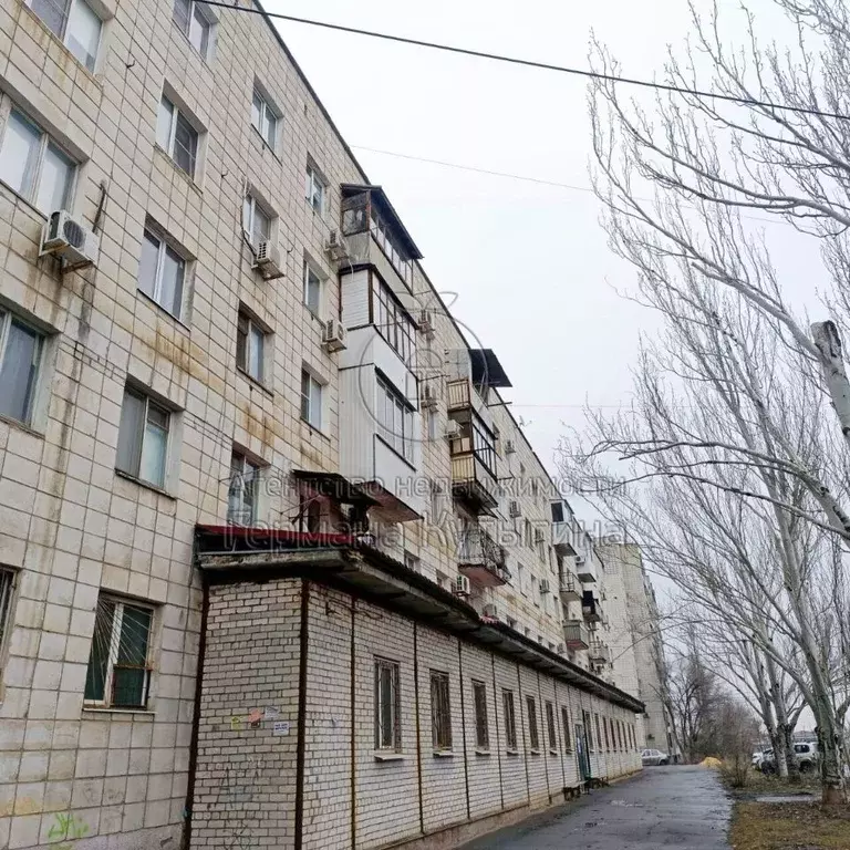 1-к кв. Волгоградская область, Волгоград ул. Кирова, 107А (30.2 м) - Фото 0