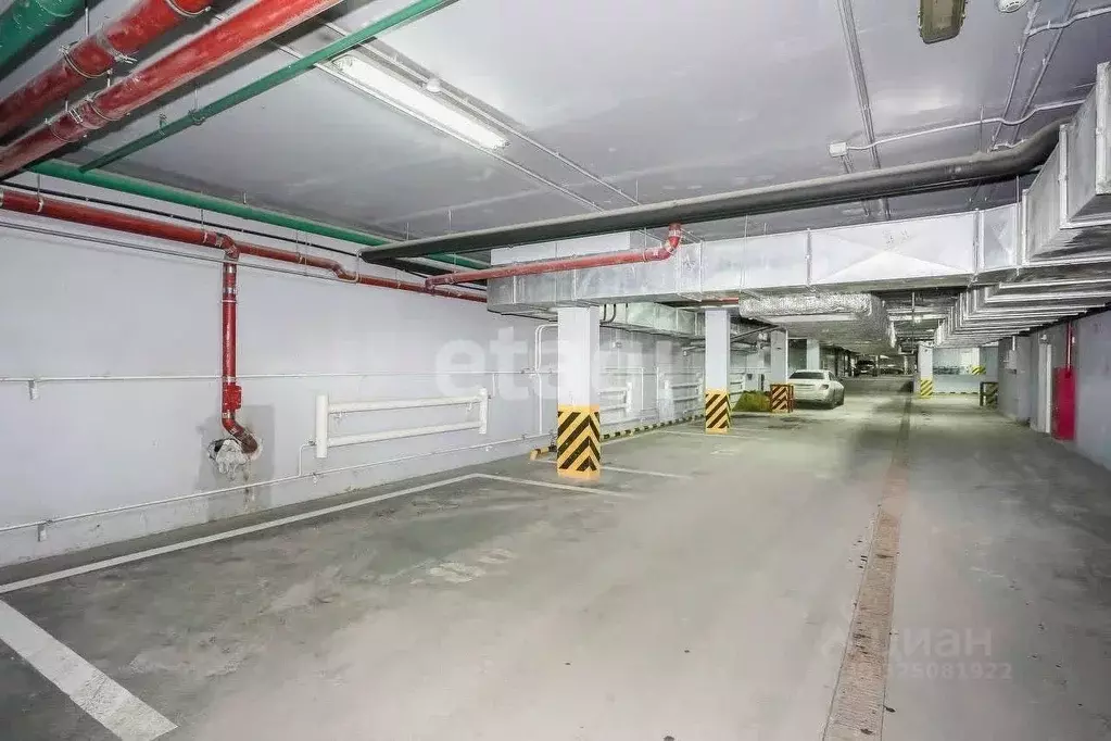 Гараж в Тюменская область, Тюмень ул. Максима Горького, 68к1 (13 м) - Фото 1