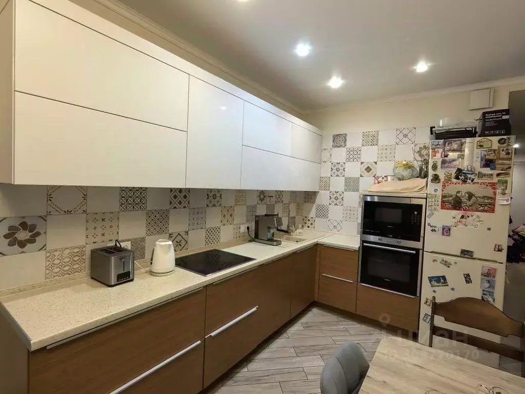 Квартира, 3 комнаты, 82.5 м - Фото 0