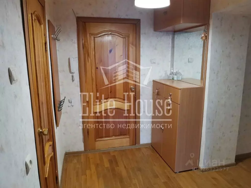 2-к кв. Калужская область, Калуга ул. Дзержинского, 92к2 (60.0 м) - Фото 2