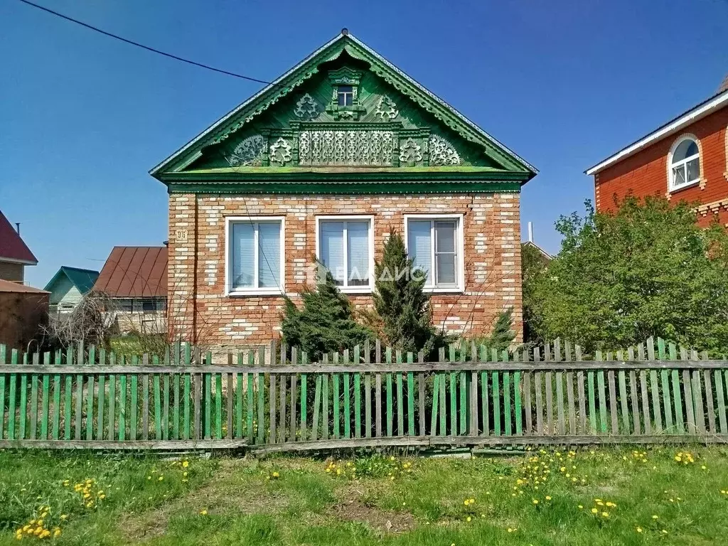 Дом в Пензенская область, с. Бессоновка ул. Центральная, 96 (90 м) - Фото 1