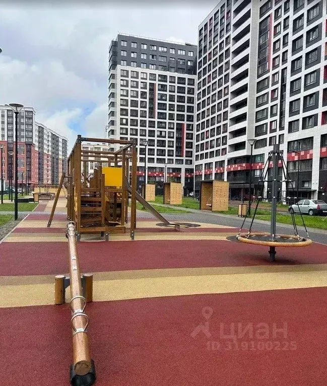 2-к кв. Ленинградская область, Мурино Всеволожский район, ул. ... - Фото 0