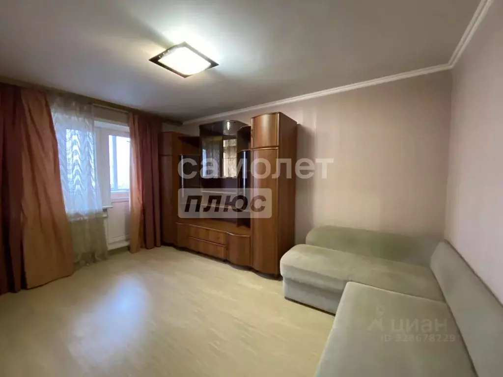 3-к кв. Липецкая область, Липецк бул. Имени Павла Шубина, 8 (60.0 м) - Фото 1