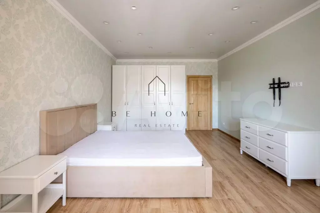 3-к. квартира, 110 м, 10/21 эт. - Фото 1