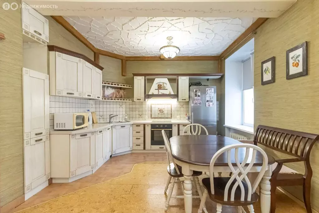 3-комнатная квартира: Тюмень, Водопроводная улица, 36 (101.9 м) - Фото 1