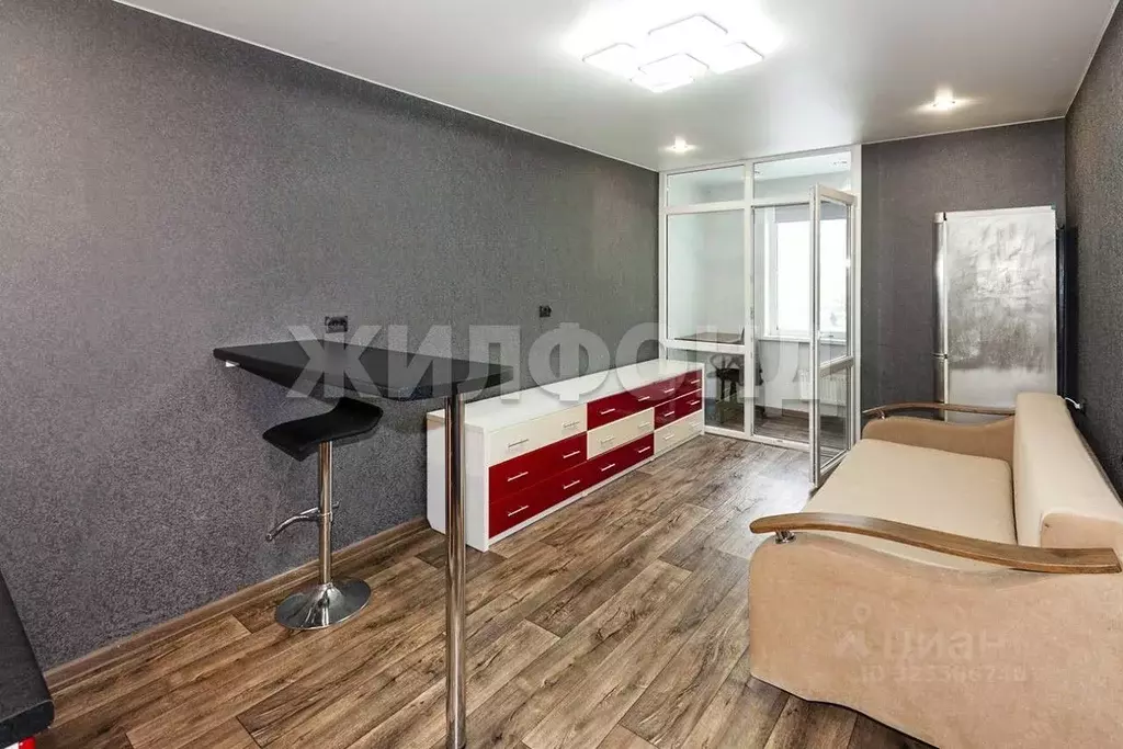 Студия Алтайский край, Барнаул Песчаная ул., 19 (24.5 м) - Фото 1