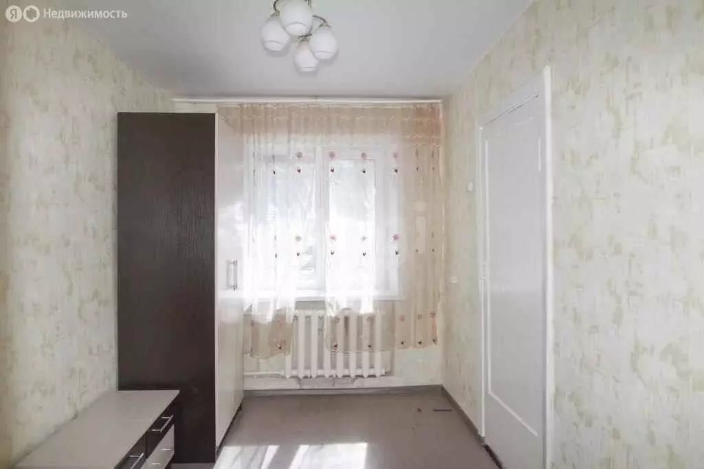 2-комнатная квартира: Тюмень, улица Луначарского, 38 (42.7 м) - Фото 1