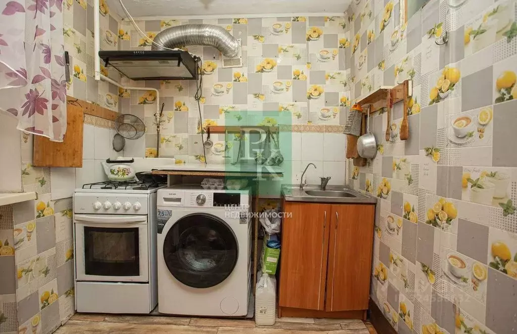 2-к кв. Севастополь ул. Бориса Михайлова, 23 (49.2 м) - Фото 2