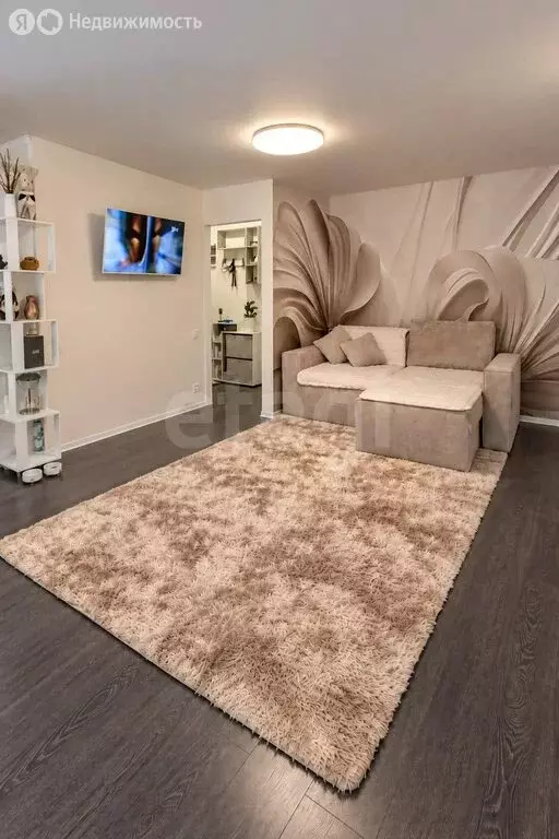 2-комнатная квартира: Тюмень, Холодильная улица, 122 (43.5 м) - Фото 1