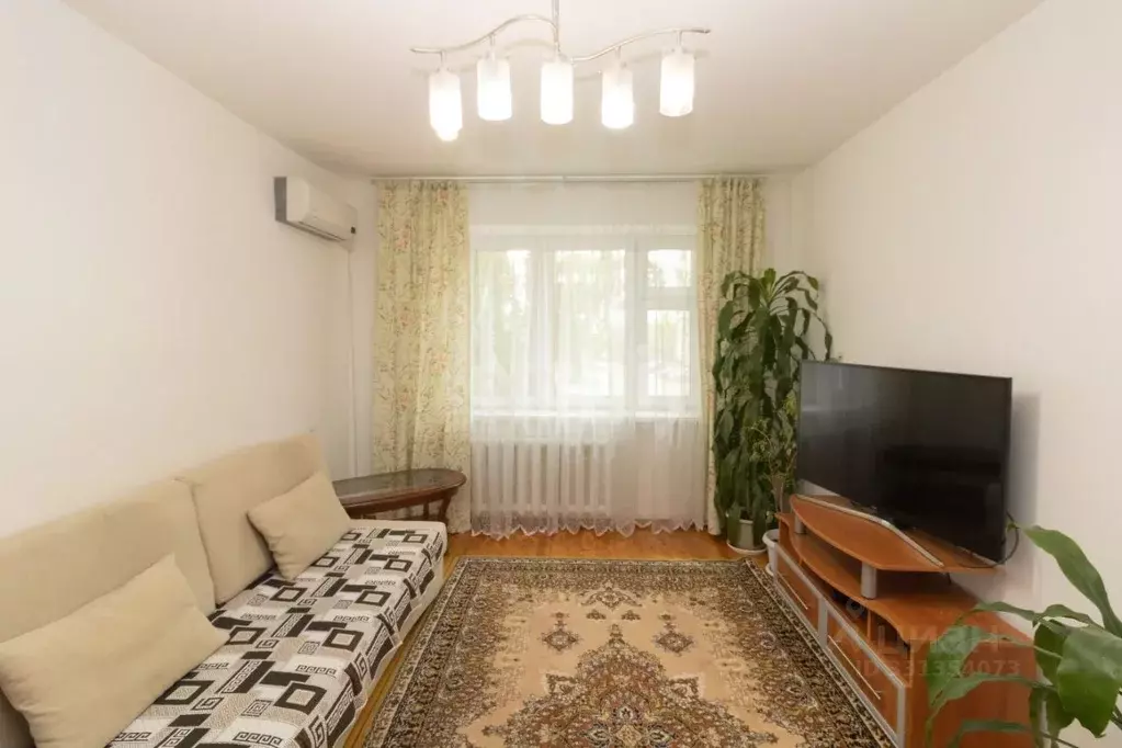 3-к кв. Тюменская область, Тюмень ул. Домостроителей, 6а (70.8 м) - Фото 1