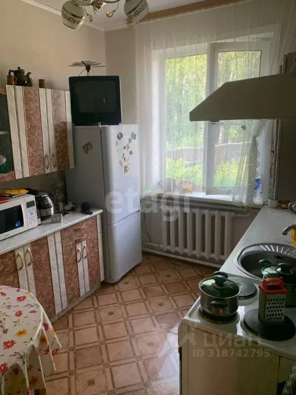 Дом в Кемеровская область, Тяжинский пгт ул. Юбилейная (94 м) - Фото 0