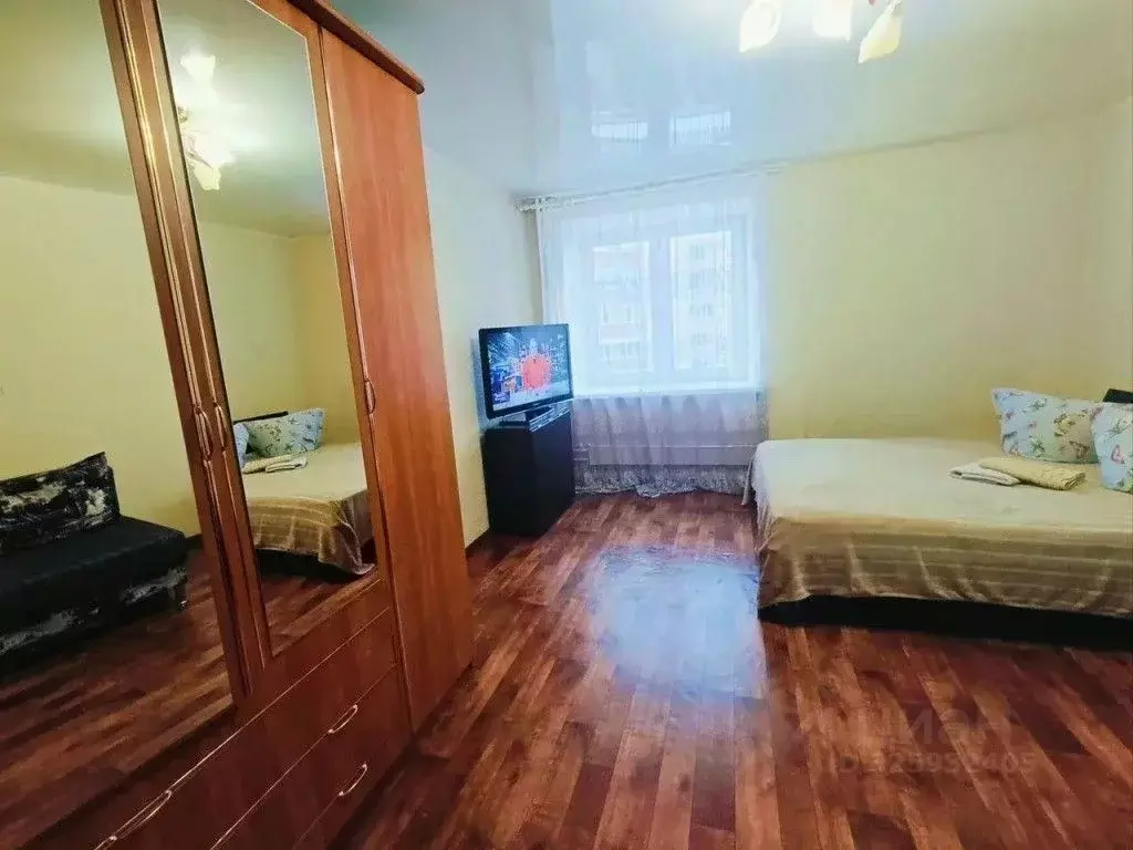 1-к кв. Тюменская область, Тюмень ул. Василия Гольцова, 10 (53.0 м) - Фото 2