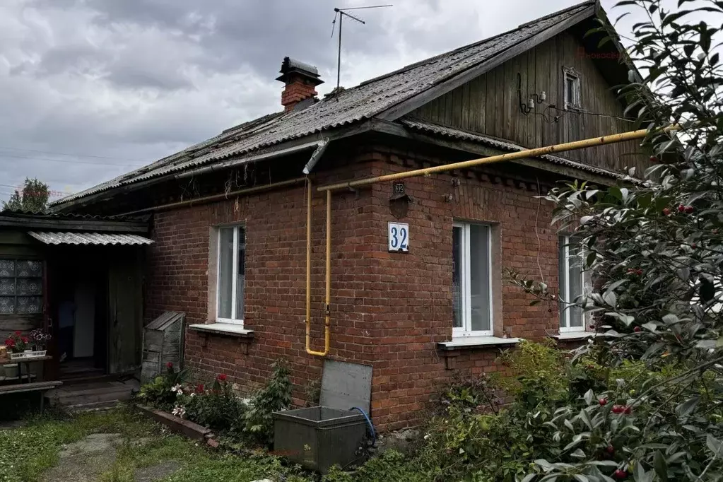 Дом в Свердловская область, Екатеринбург ул. Варяжская, 32 (55 м) - Фото 1