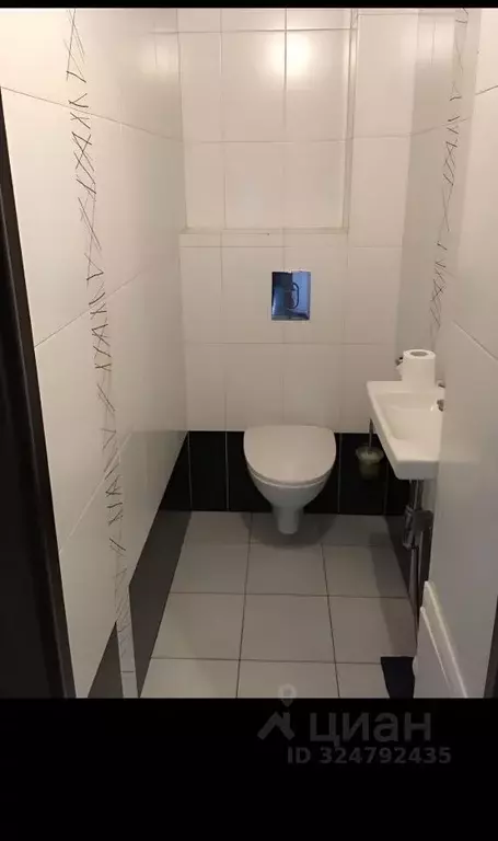 2-к кв. Воронежская область, Воронеж ул. 40 лет Октября, 8 (72.0 м) - Фото 1