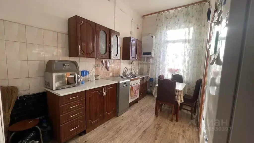 2-к кв. Калининградская область, Озерск ул. Суворова, 13 (75.0 м) - Фото 1